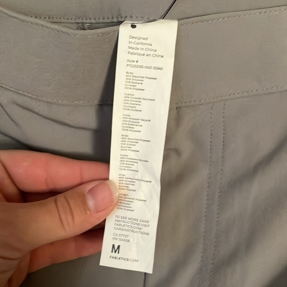 Fabletics the only pant shadow grey Tall size Medium - Picture 4 of 6